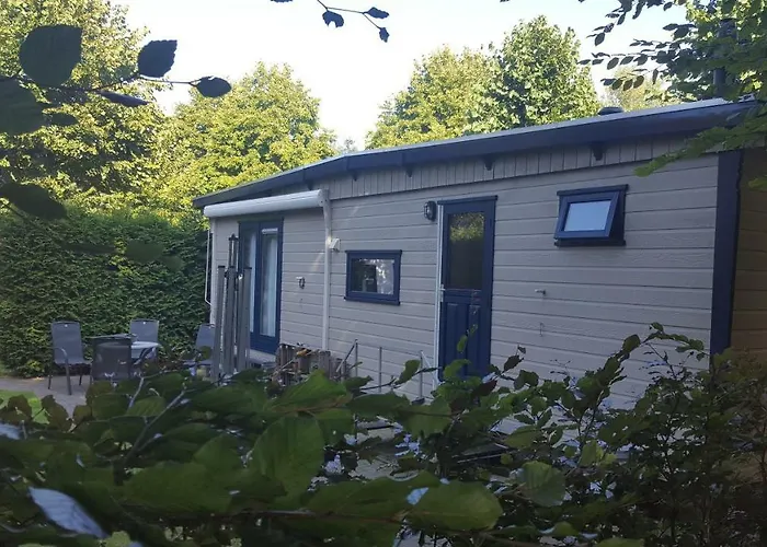 Semesterbostad Bosrust